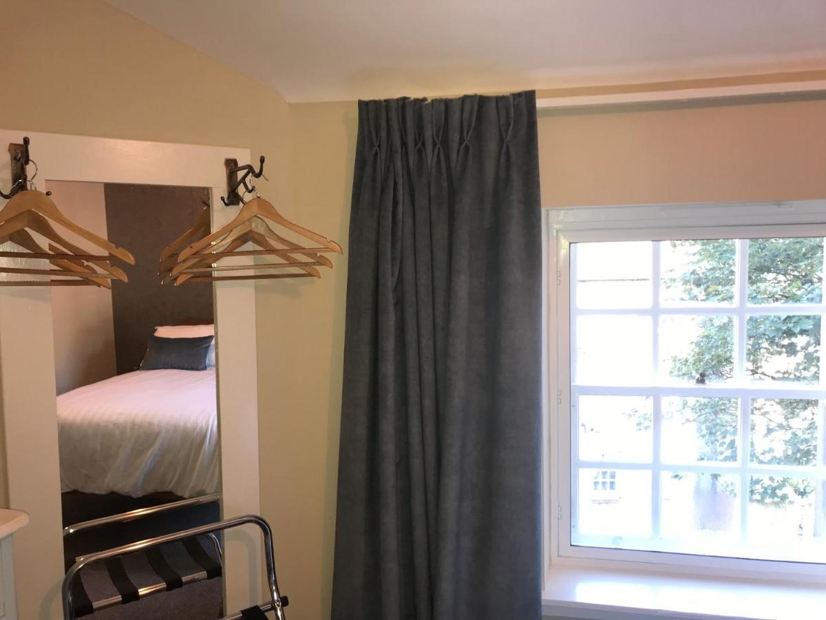 Old Spittal Hospital Apartment สเตอร์ลิง ภายนอก รูปภาพ